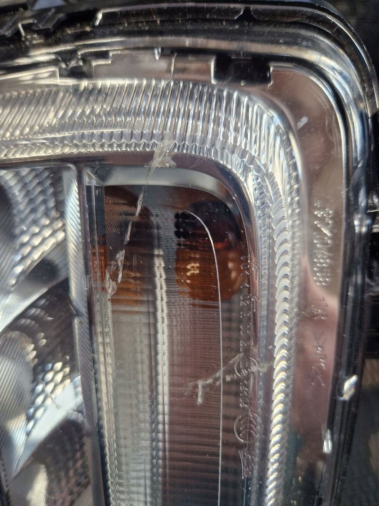 фото №10, Противотуманная фара правый перед vw t-roc 2ga941056j