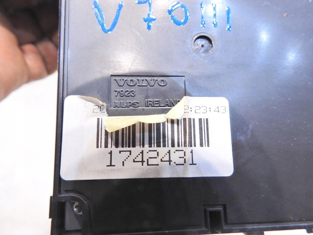 фото №7, Дисплей радио volvo v70 iii