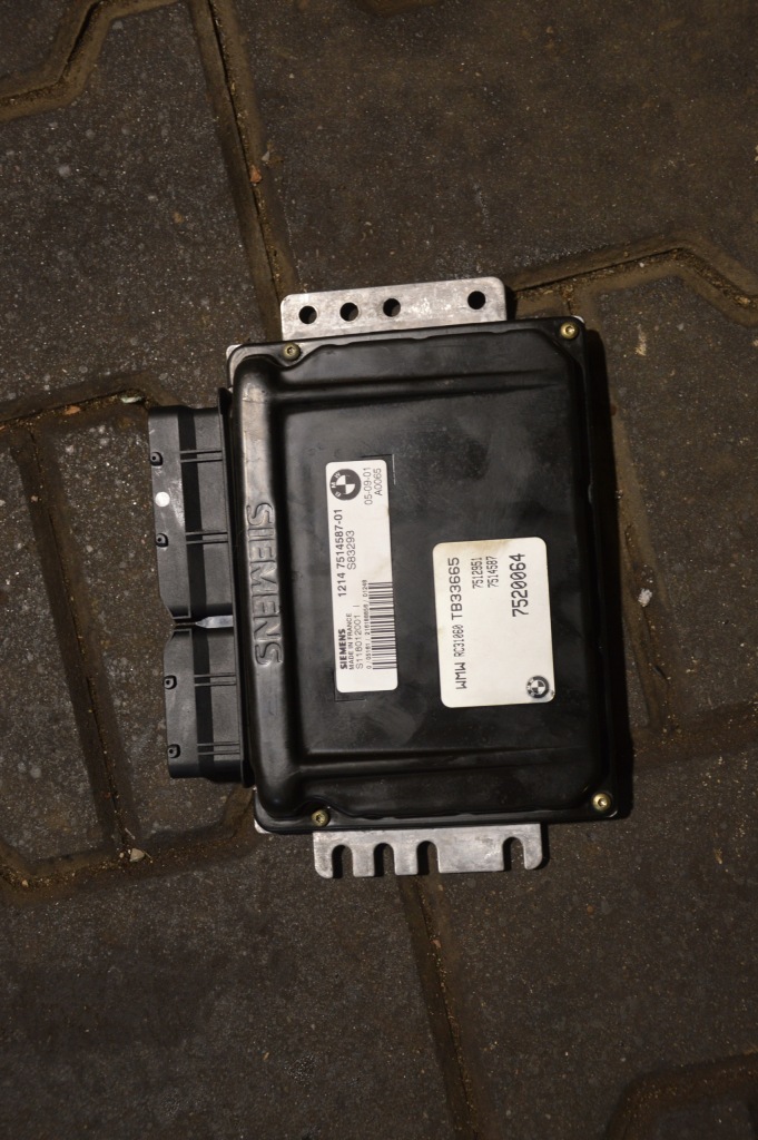 Купити Mini cooper r50 1.6 benz блок керування двигуна 7520064