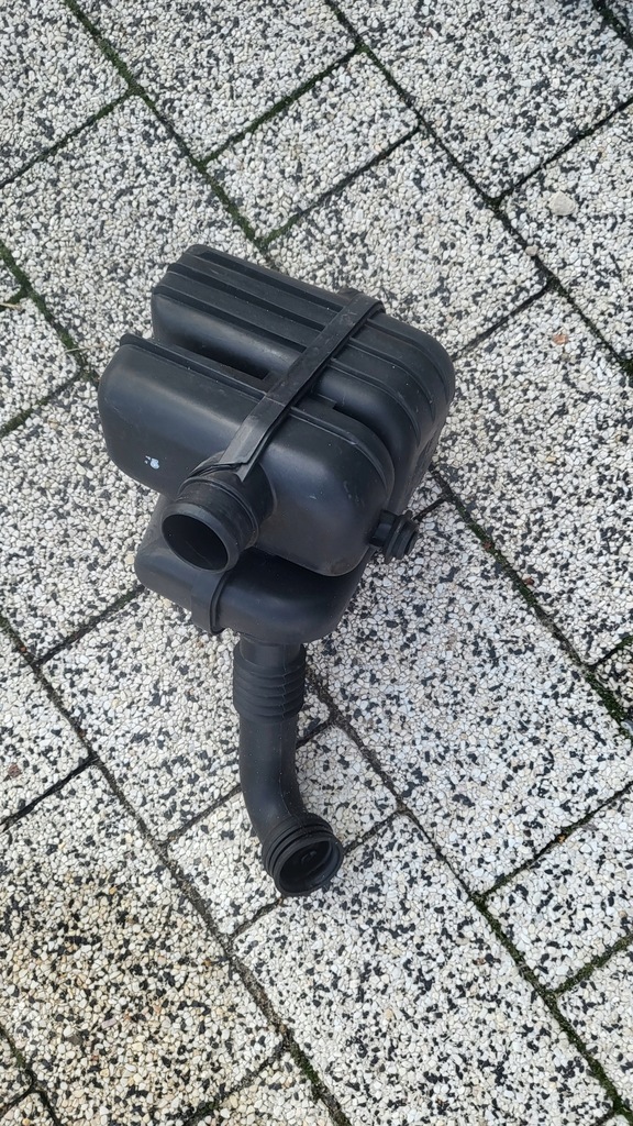 фото №1, Alfa romeo 159 резонатор воздуха 51770155