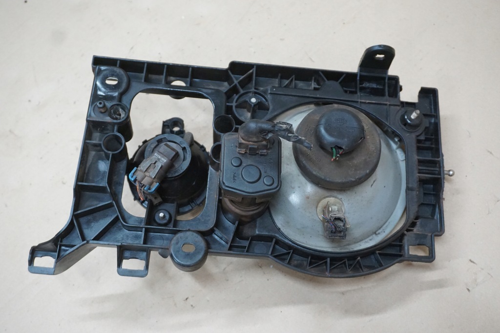 фото №16, Nissan terrano ii лампа правий перед права передня 97-99r europa