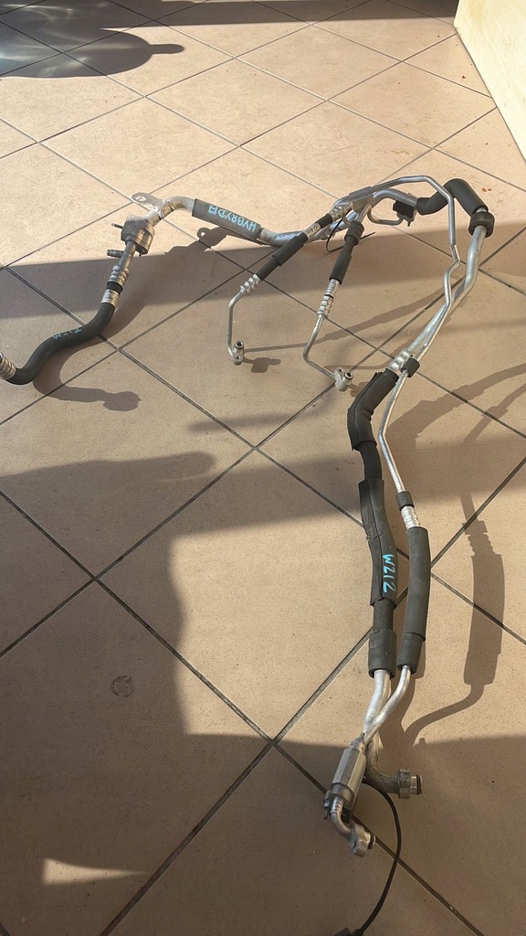 фото №9, Шланг кондиционера mercedes w212 гибрид