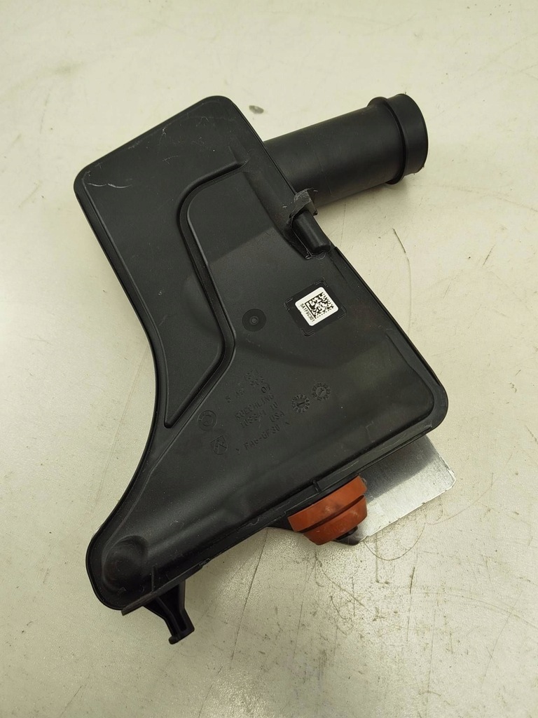 фото №1, Резонатор впуска bmw x7 g07 5a1f9c3