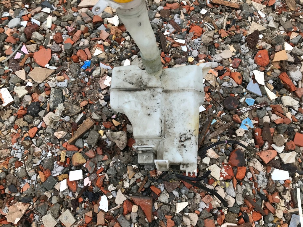 фото №7, Subaru outback 07-09 бак омывателя ксенон