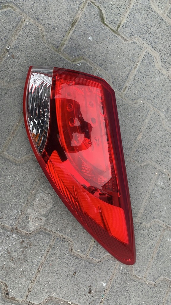 фото №1, Hyundai ix35 2011- лампа задняя задняя правая