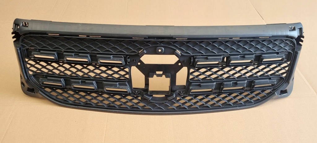 фото №1, Mercedes glb x247 2019- решітка радіатора решітка радіатора оригінал