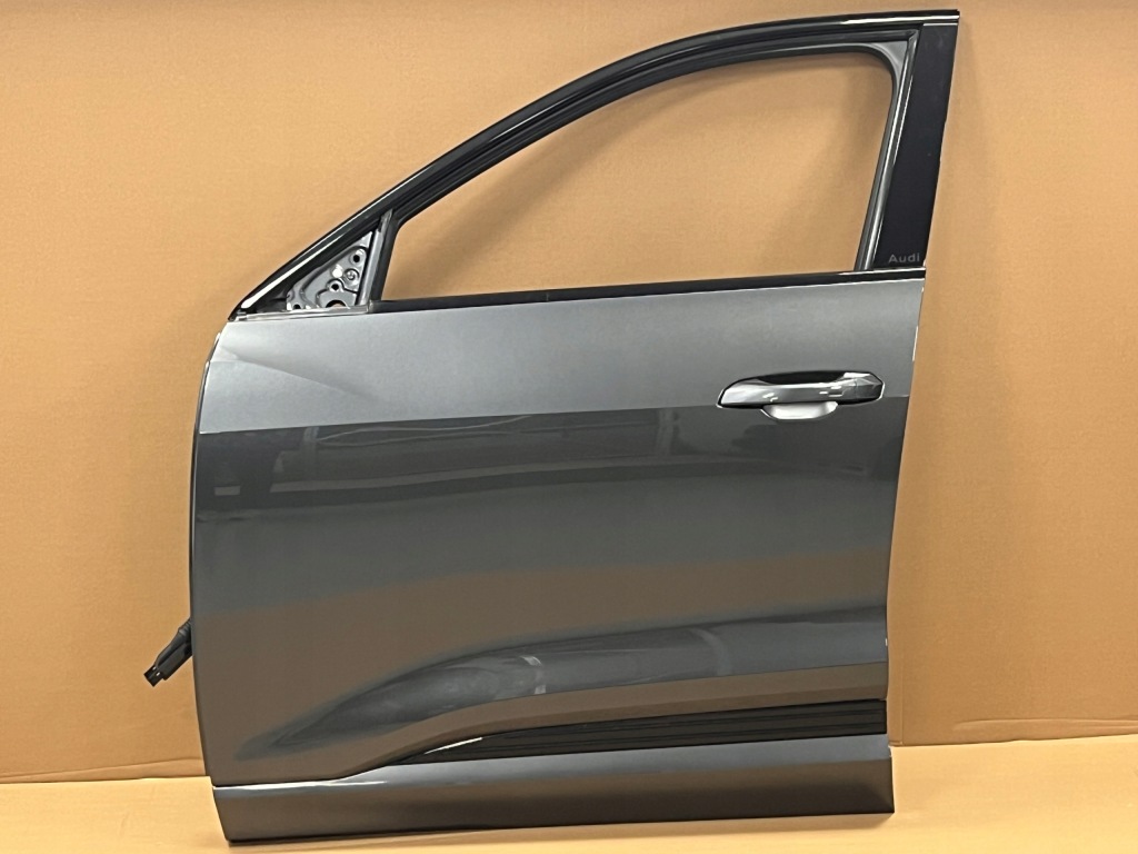 фото №1, Audi q8 e-tron дверь перед левая lz7s