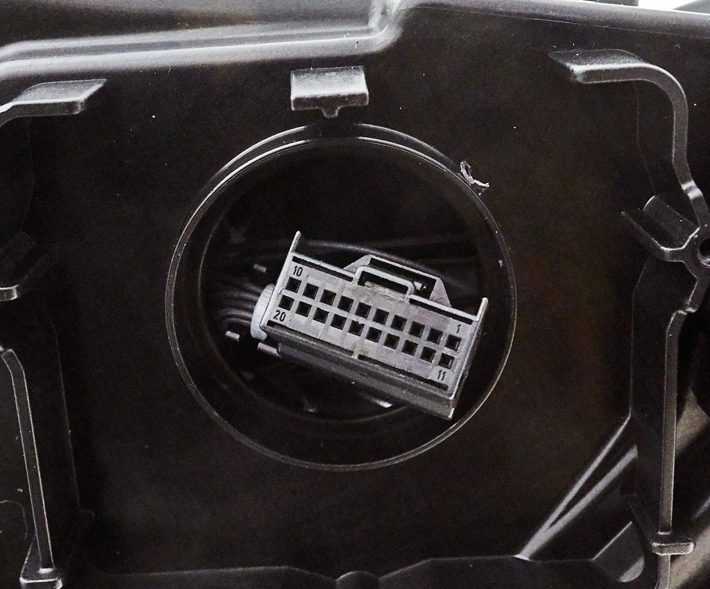 фото №13, Лампа передня do vw cc 2011-2017 3c8941751f ліва