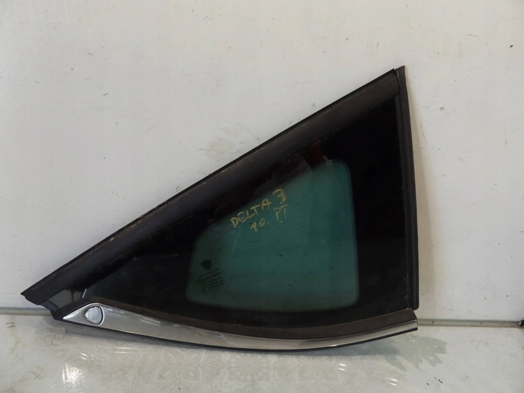 фото №1, Delta iii скло правий задня