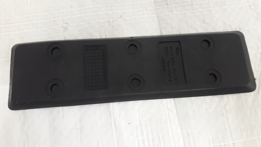 фото №14, Резинка туннель бардачка audi a3 8l lift 8l0863301f