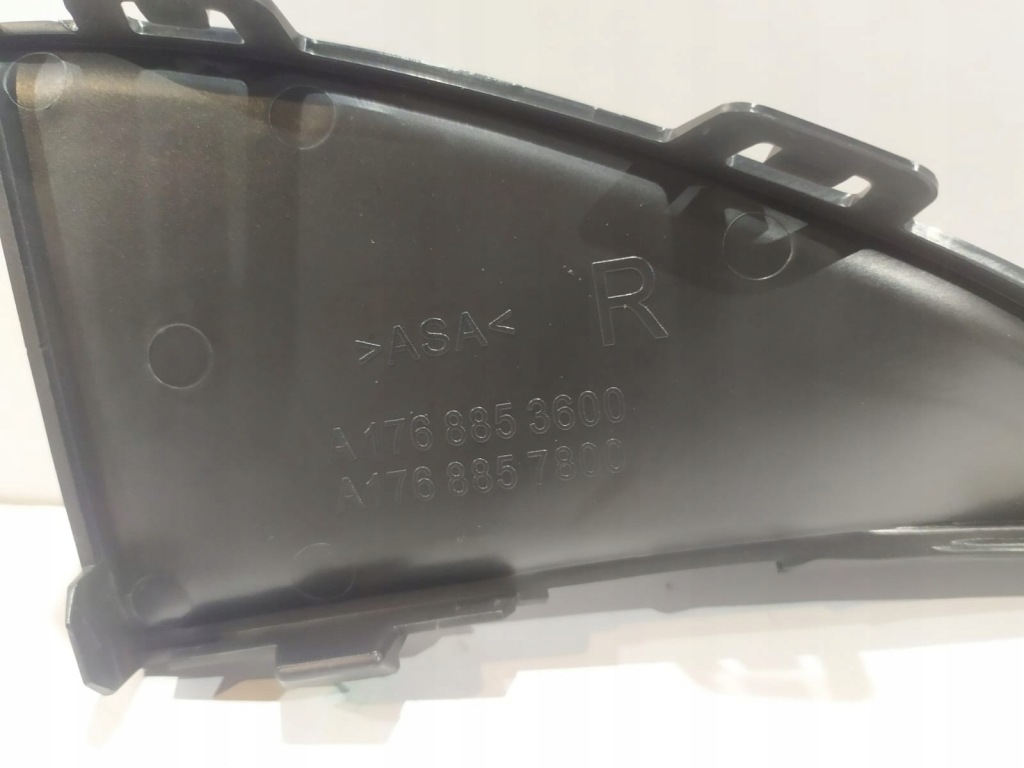 Mercedes w117 w176 lci amg решітка бампера r 15930 в Україні