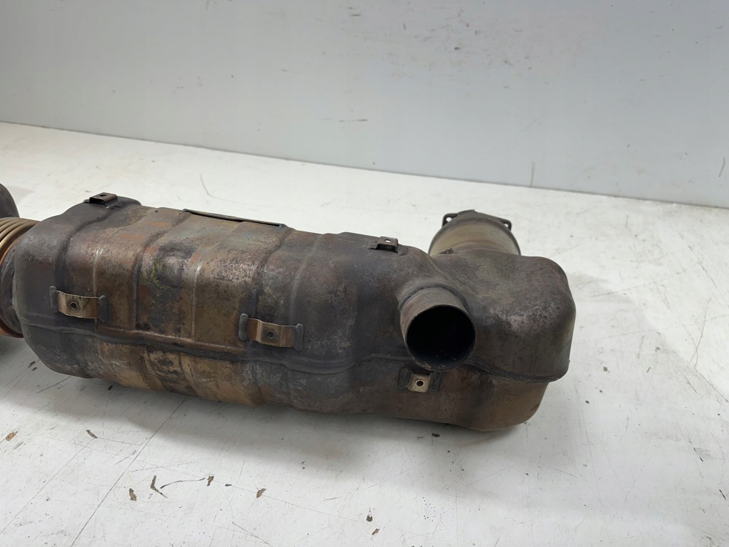 Гаситель выхлоп катализаторы porsche 911 997 turbo s 99711100772 Киев