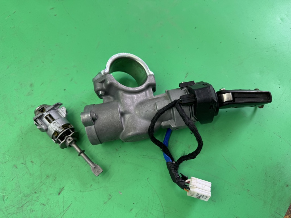 фото №14, Бортовой компьютер набор стартовый иммобилайзер запуск hyundai i30 i lift 1.6 crdi 07-12