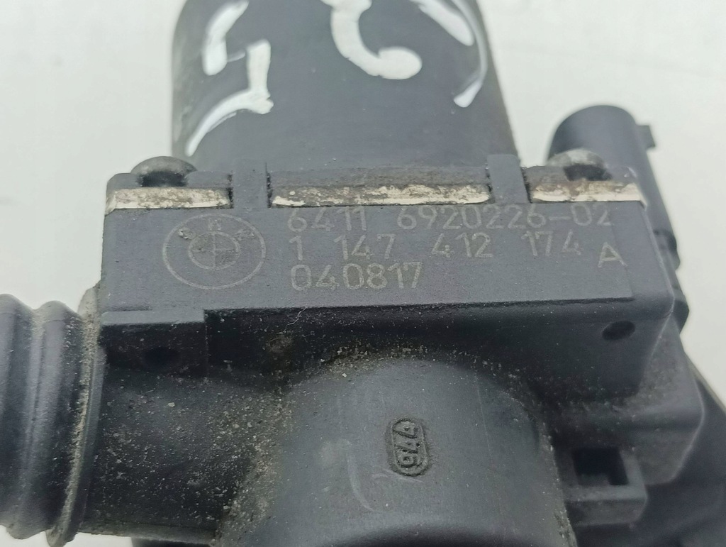 фото №7, Bmw 5 e60 e61 2004 клапаны отопитель