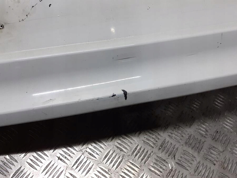 фото №8, Бампер задня renault clio iii 3d mv671