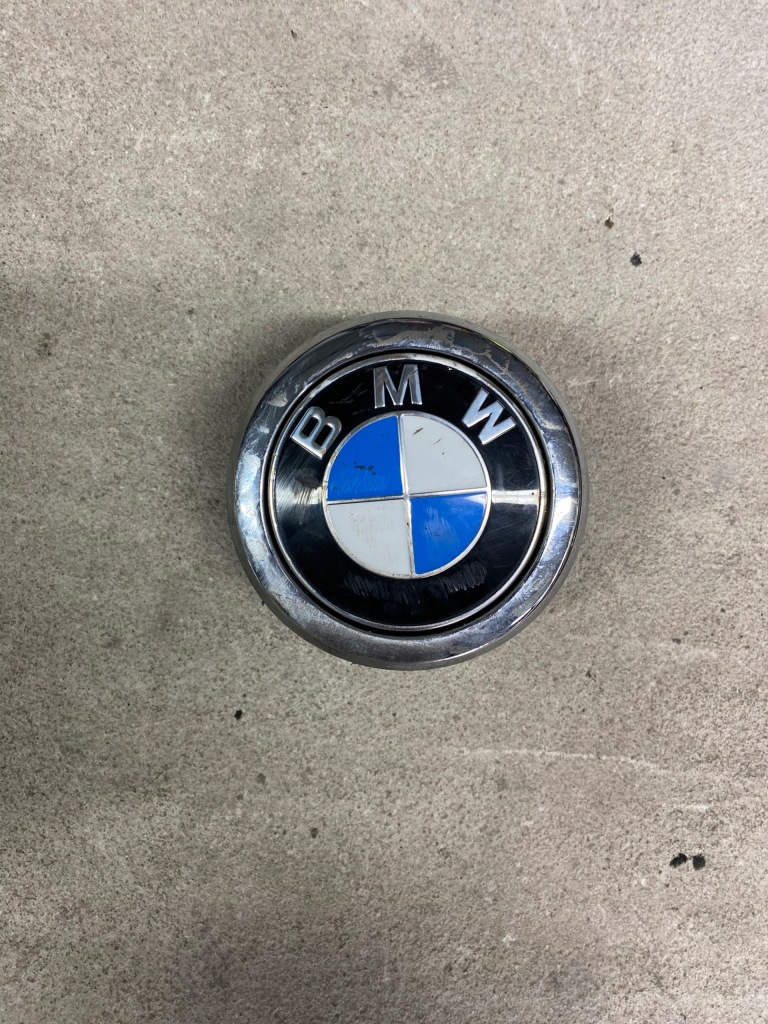 фото №2, Bmw x2 f39 logo емблема задня кришка багажника 7436404