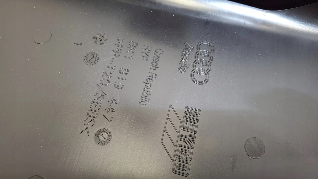 фото №8, Жабо audi a4 a5 b8 8k1819447 nowe