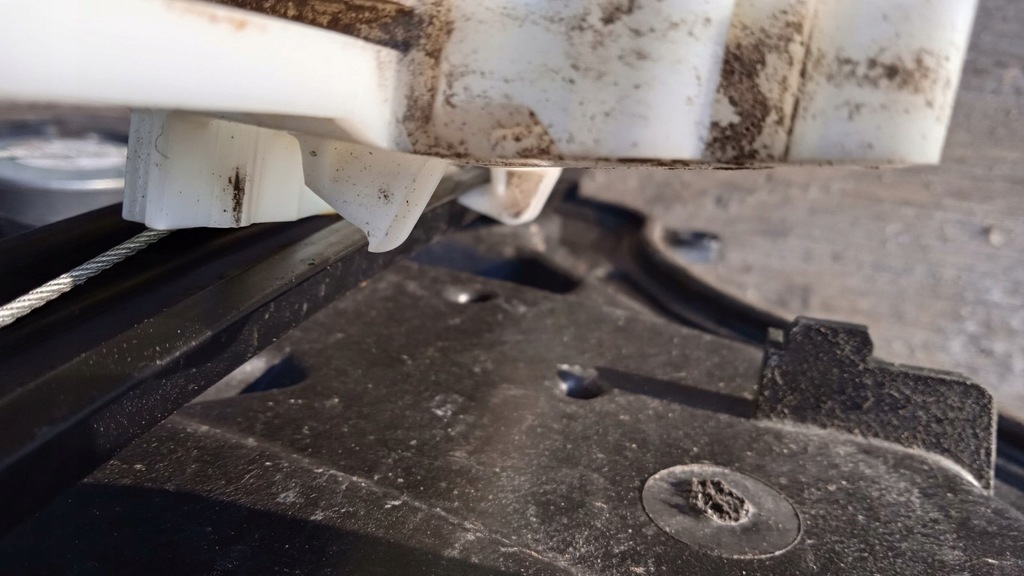 фото №8, Vw golf vi механізм двигун скло задня лівий обшивка