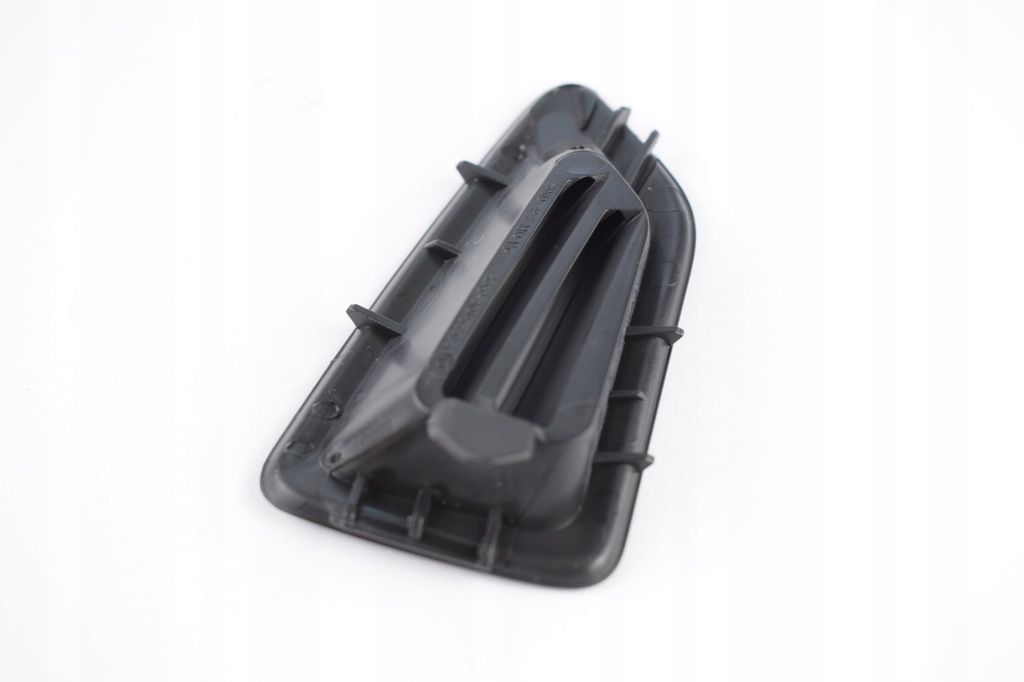 фото №11, Решётка обдув правая ford fiesta mk7 2008-2017