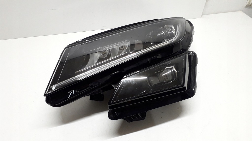 фото №11, Skoda kodiaq лампа левая full led - na запчасти