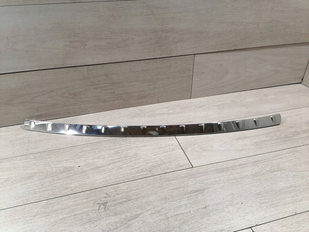 фото №1, Mercedes gla молдинг хром бампер задняя a1568850011