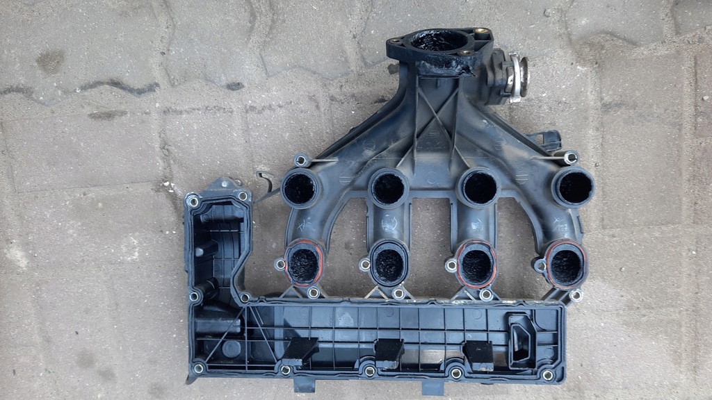 фото №4, Кришка клапанів volvo s40 v50 c30 2.0 hdi