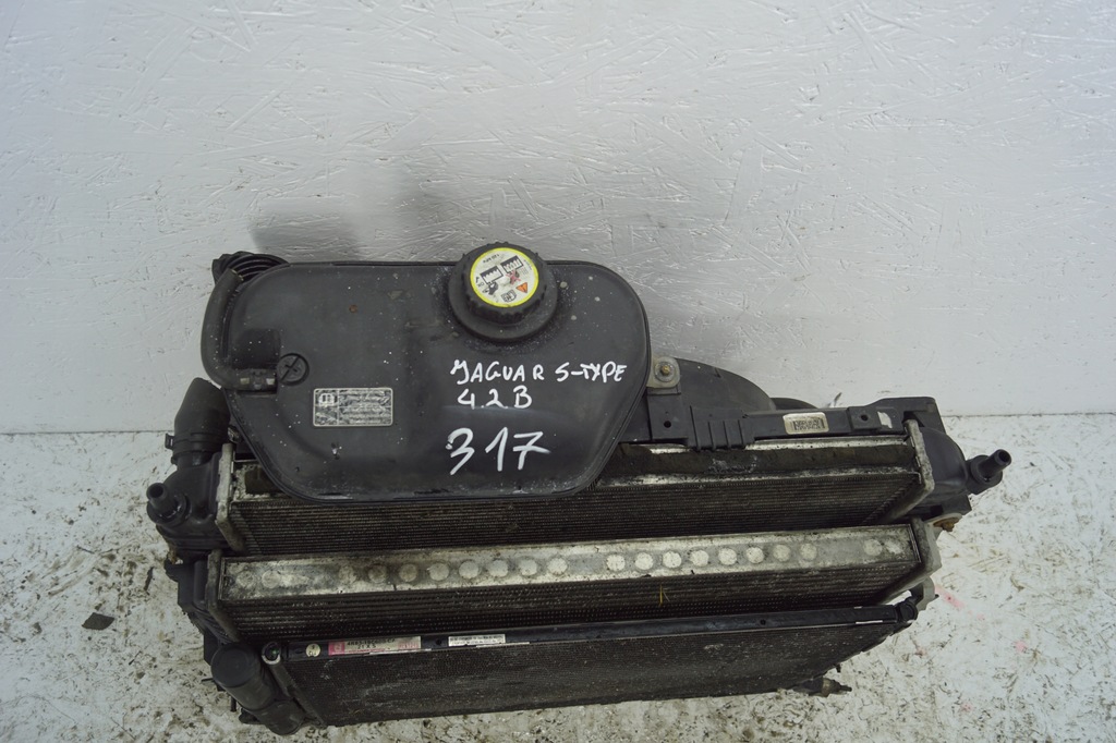 фото №5, Pas передний радиатор jaguar s-type 4.2 b