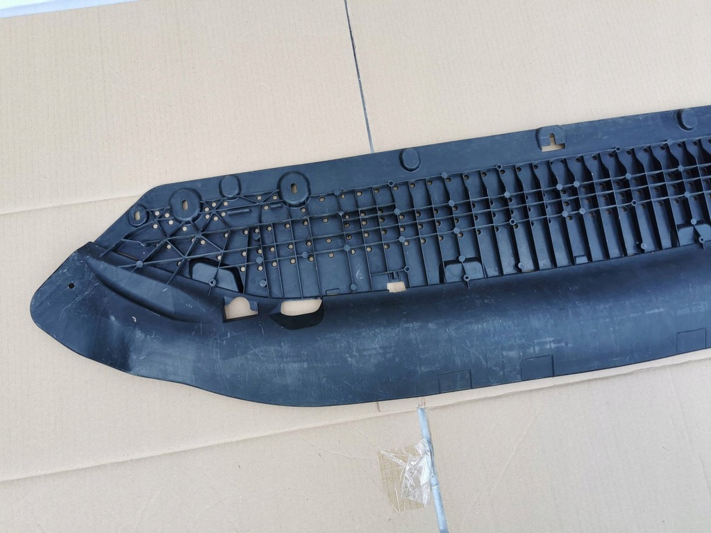 фото №7, Audi a4 s4 s-line b9 8w0 плита защита pod бампер передний перед 8w0807611f