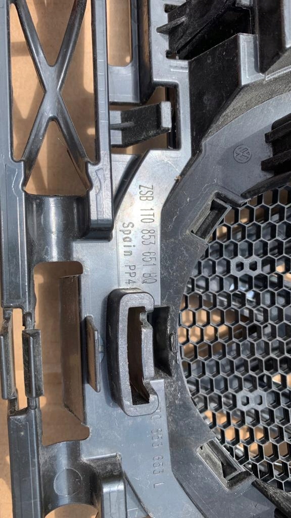 фото №8, Решітка радіатора решітка радіатора vw caddy 2k5 volkswagen оригінал