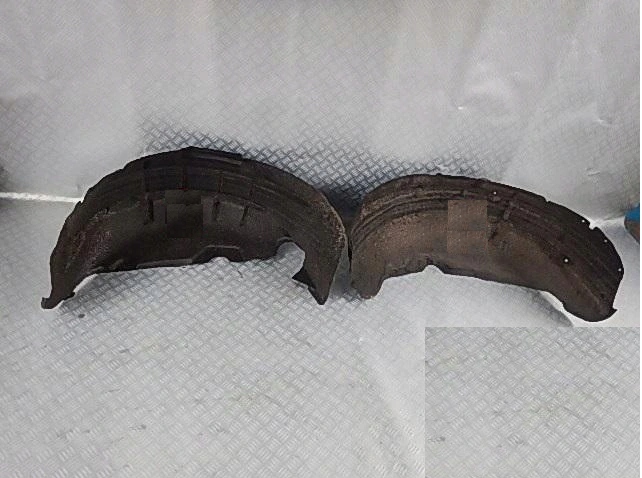 фото №1, Audi q7 i 4l0 05- праве ліва підкрилок задня