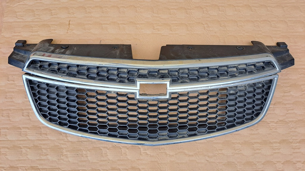 фото №1, Chevrolet cruz - решітка радіатора решітка радіатора