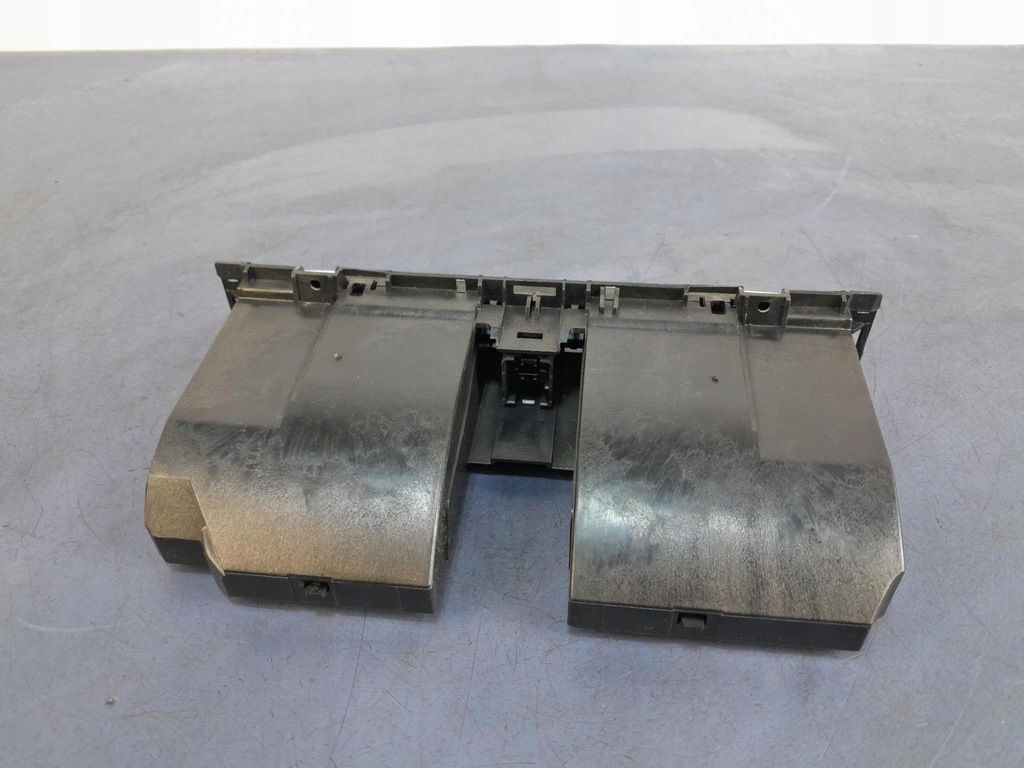 фото №7, Vw passat b6 бардачок переключатель 3c0858407