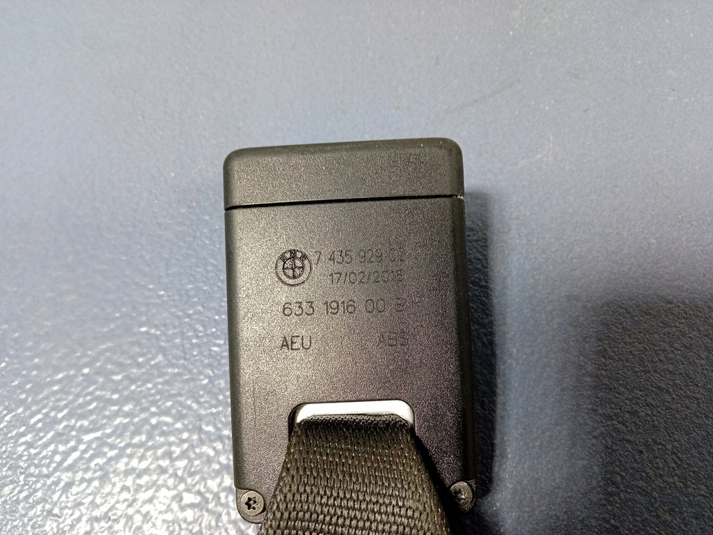 фото №5, Bmw 7 g11 g12 клипса поперечина среднего задняя 7435929