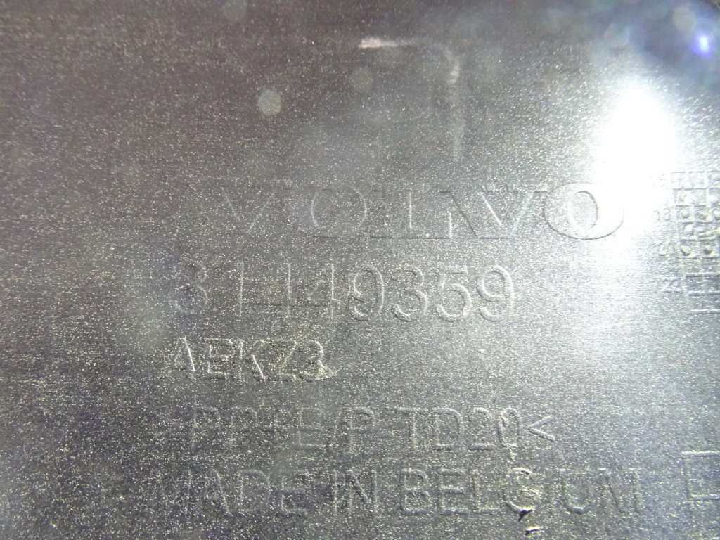 Бампер перед передний volvo xc40 ii 18- 31449359 llu Киев