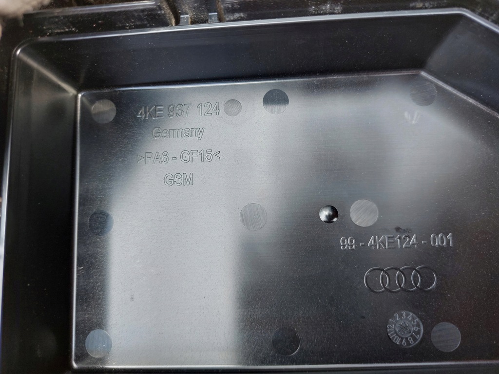 фото №6, Коробка предохранителей audi e-tron 4ke937124