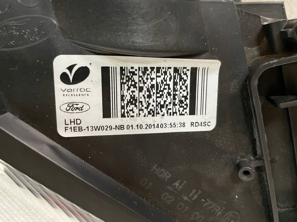 фото №8, Ford focus mk3 lift лампа права перед