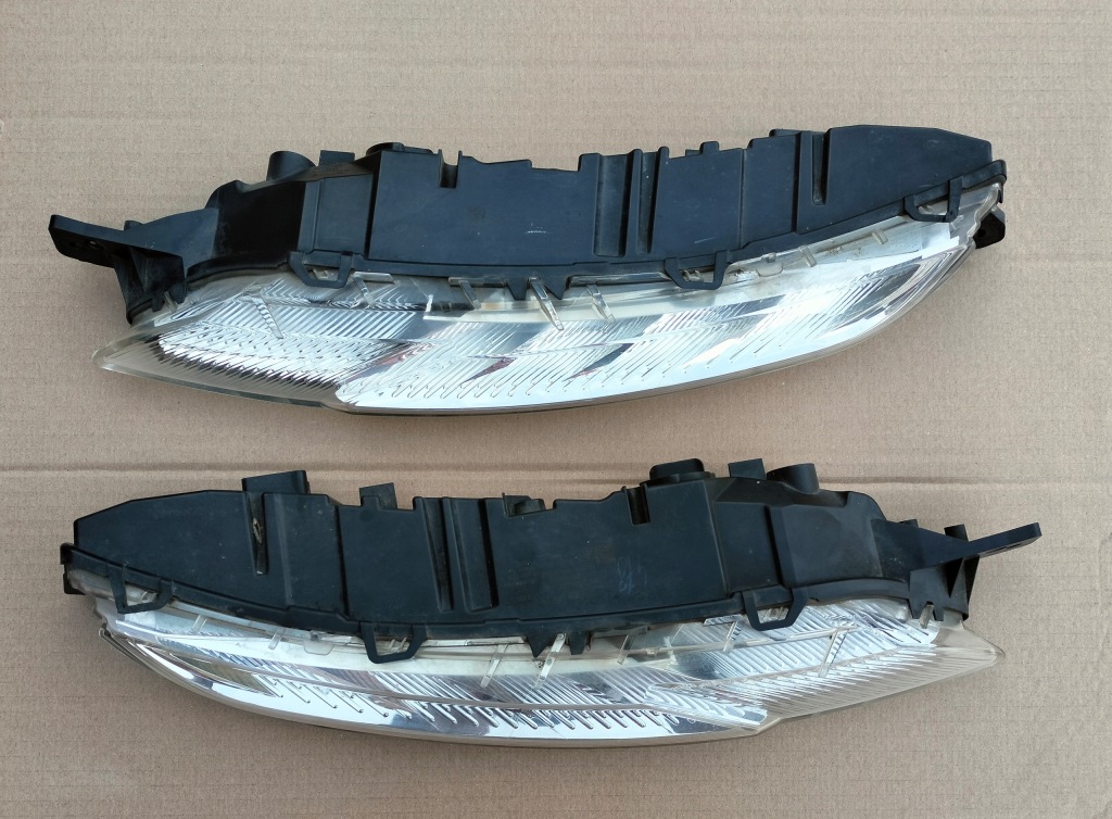 Купить Citroen c4 picasso 2 фара led drl правый