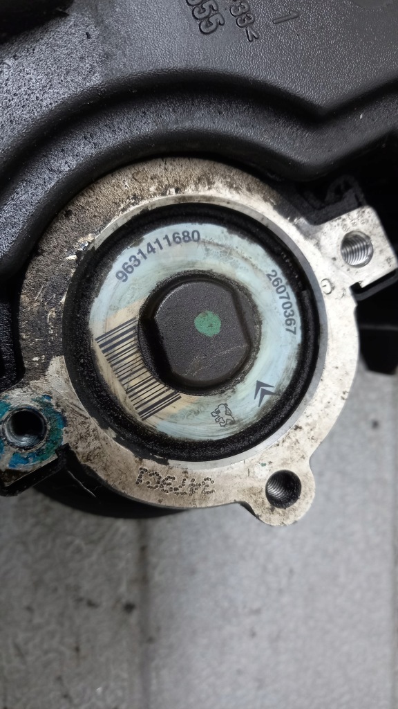 Насос усилителя peugeot 206 2.0hdi 00r 9631411680 Недорого