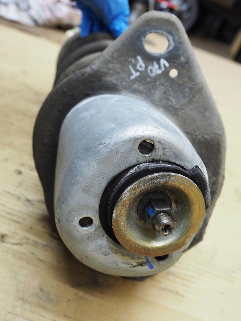 фото №11, Volvo v70 ii амортизатор пружина подушка правий задня