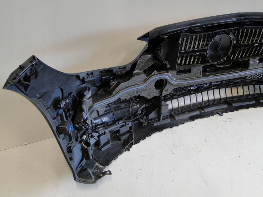 фото №13, Mercedes c klasa w206 s206 206 бампер передний na датчики pts