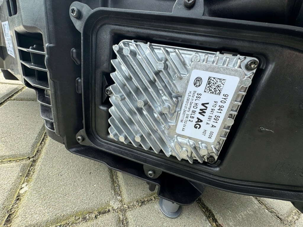 Porsche cayenne 9y нове ліхтарі  перед передні ліва правий full led matrix Оригінал