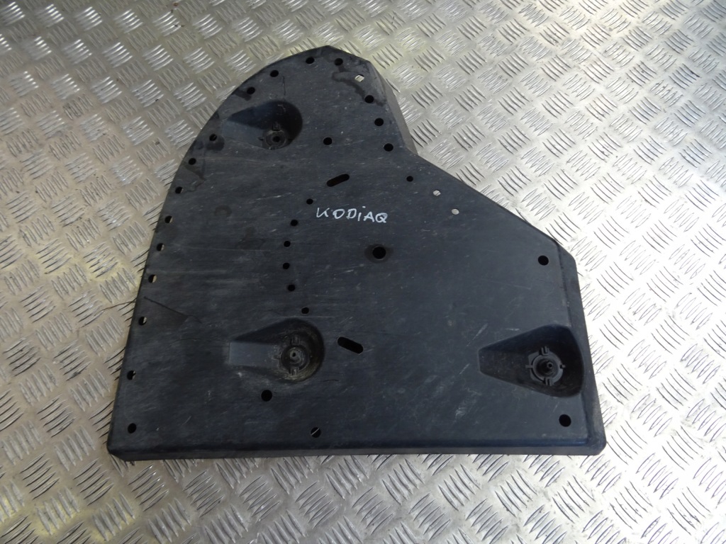 Купити Skoda захист підвіска 565131331