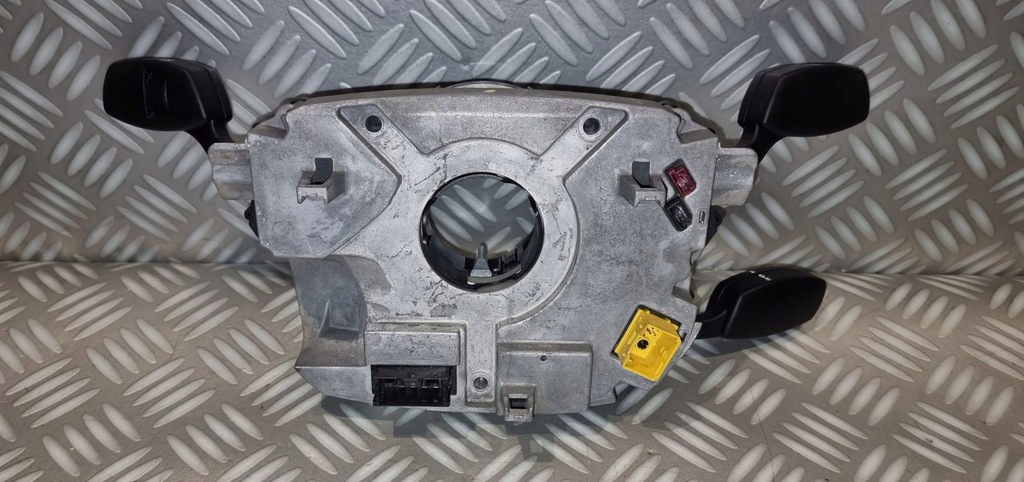 фото №14, Bmw 5 e60 e61 e63 перемикачі стрічка датчик kąta повороту active кермо 6945110