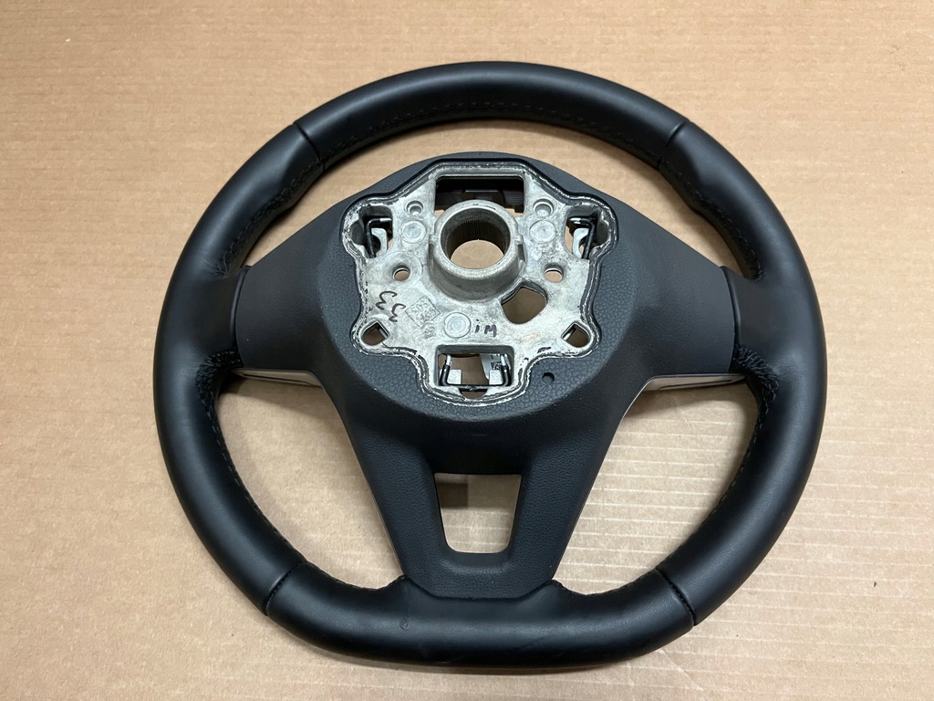 фото №7, Повітропровід vw golf viii vw golf 8 tiguan ii 5na шкіра підігрів bez пелюстки