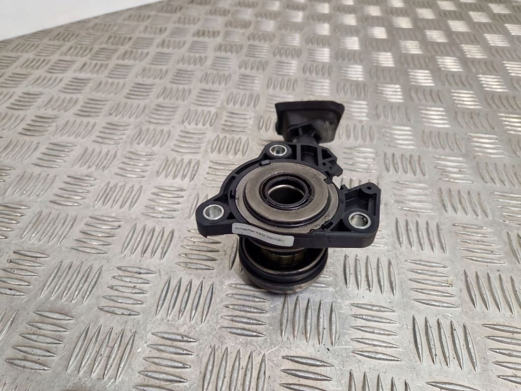 Peugeot rcz 2013 вспомогательный цилиндр подшипник wciskowego сцепления с Разборки