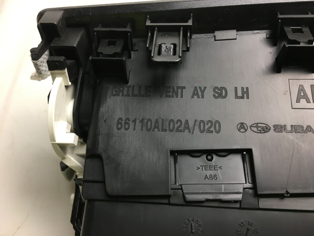 фото №9, Subaru outback 15- решітка обдув права ліва