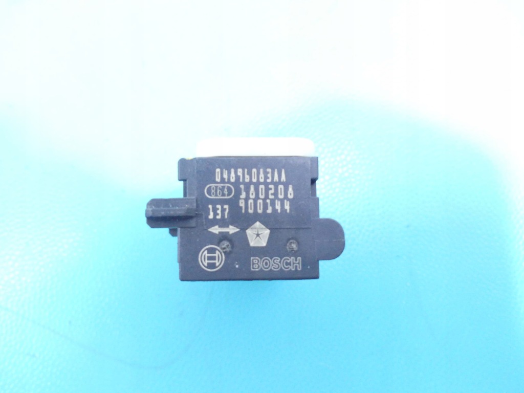 фото №9, Pas безопасности перед правый grand cherokee wk