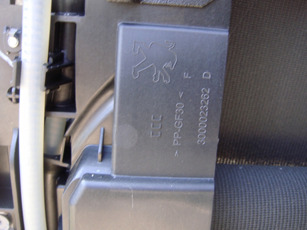 фото №5, Peugeot 308 ii sw gt czarna шторка панорами дах