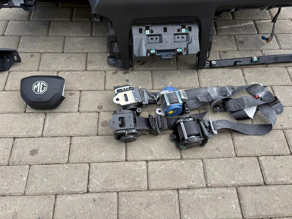 фото №7, Mg4 mg консоль панель приладів подушки безпеки повітряні ремені