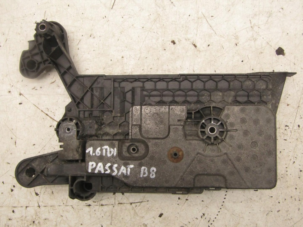 фото №1, Основа корпус акумулятор 1.6 tdi vw passat b8